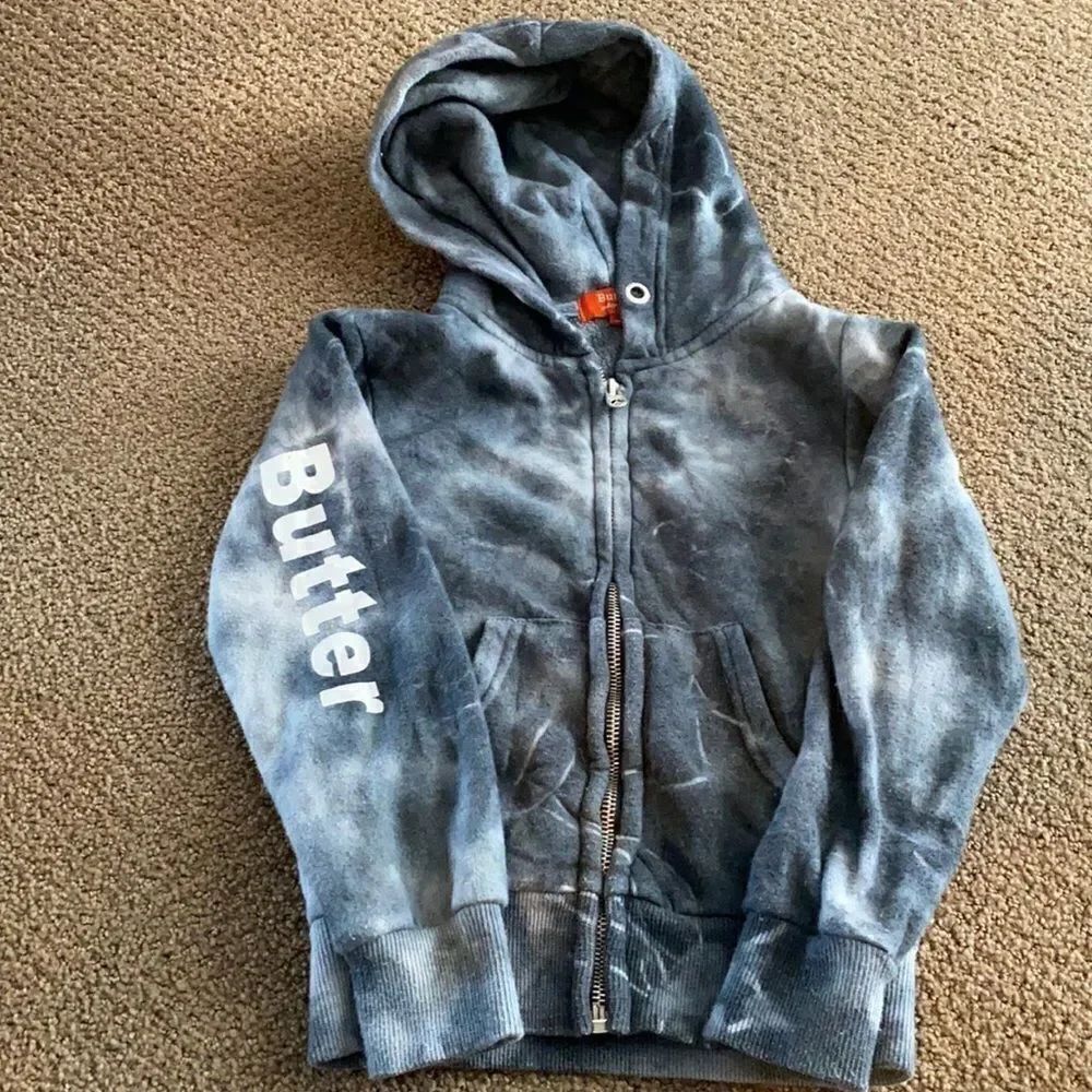 Butter Grey Tie Dye Zip up Hoodie w Sparkle Heart